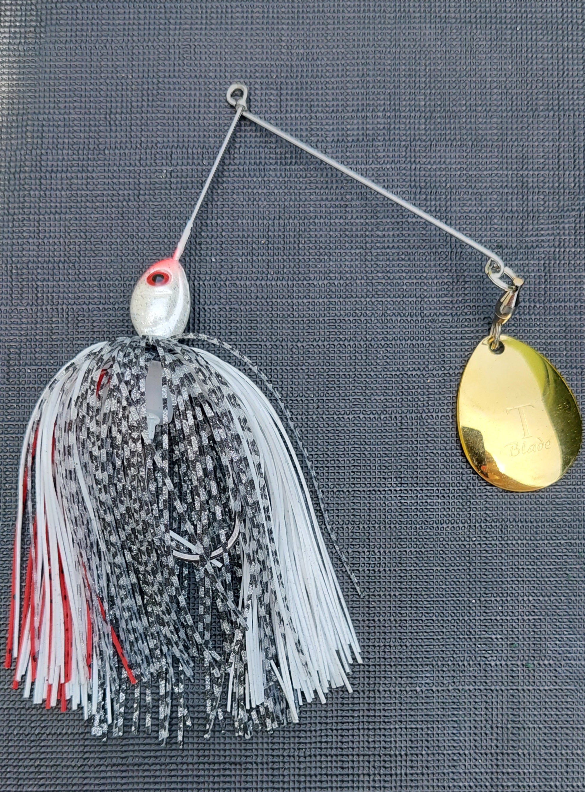 3/8 oz. T Blade Spinner Bait